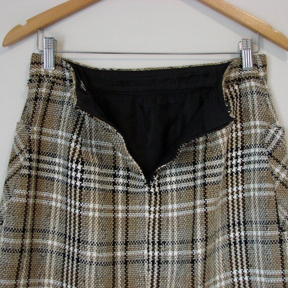 Zara Brown Black Plaid Mini Skirt Frayed Fringe Pockets Size Medium - Picture 12 of 14